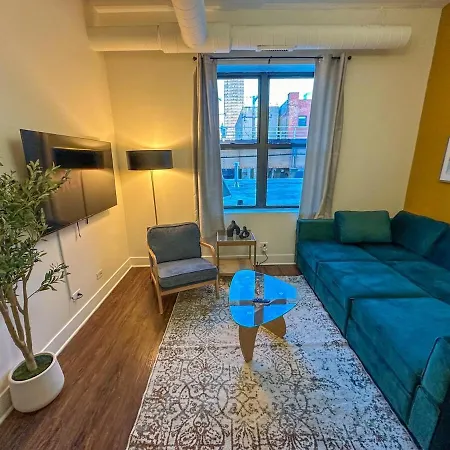Spacious 3Br In South Loop Near Mccormick Place, Grant Park And Soldier Field With Optional Parking