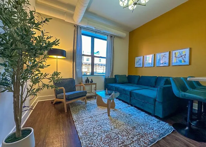 Spacious 420 Friendly 3br In South Loop Near Mccormick Place, Grant Park And Soldier Field With Optional Parking Apartment