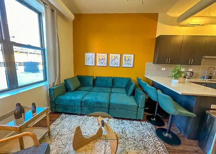 Spacious 420 Friendly 3br In South Loop Near Mccormick Place, Grant Park And Soldier Field With Optional Parking * Chicago