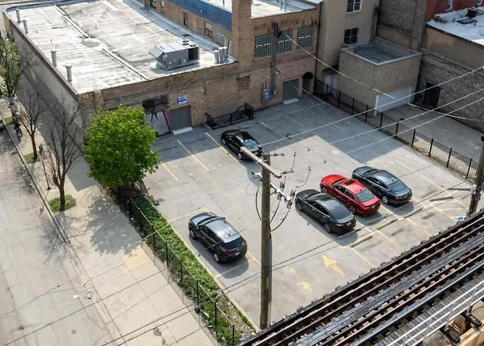 Spacious 420 Friendly 3br In South Loop Near Mccormick Place, Grant Park And Soldier Field With Optional Parking Apartment